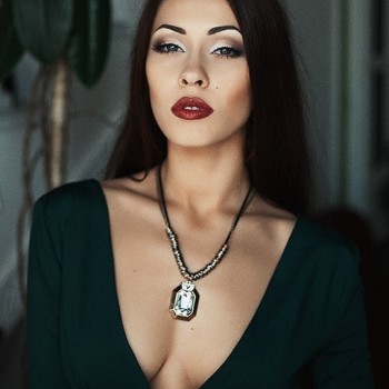 Вечерний макияж 
                    Визажист Елена Кулик Херсон