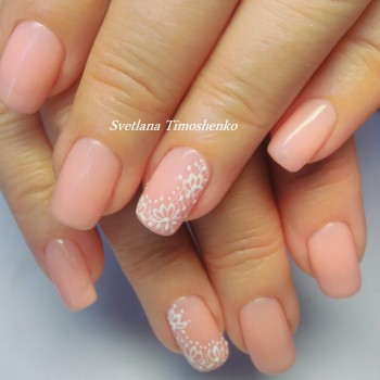 Маникюр классический
                    Мастер маникюра Светлана Тирик Киев