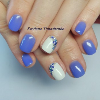 Маникюр классический
                    Мастер маникюра Светлана Тирик Киев