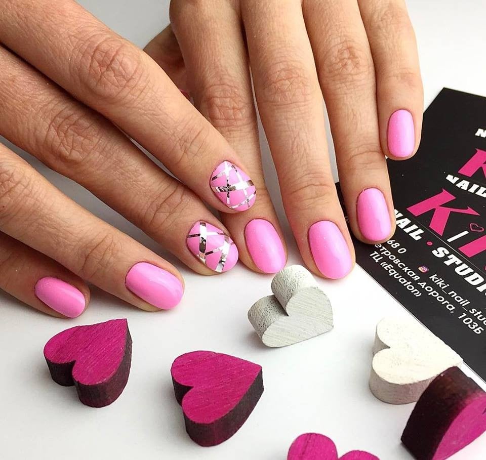 Нежный маникюр розовый с фольгой, фото - Ногтевая студия KiKi nail studio