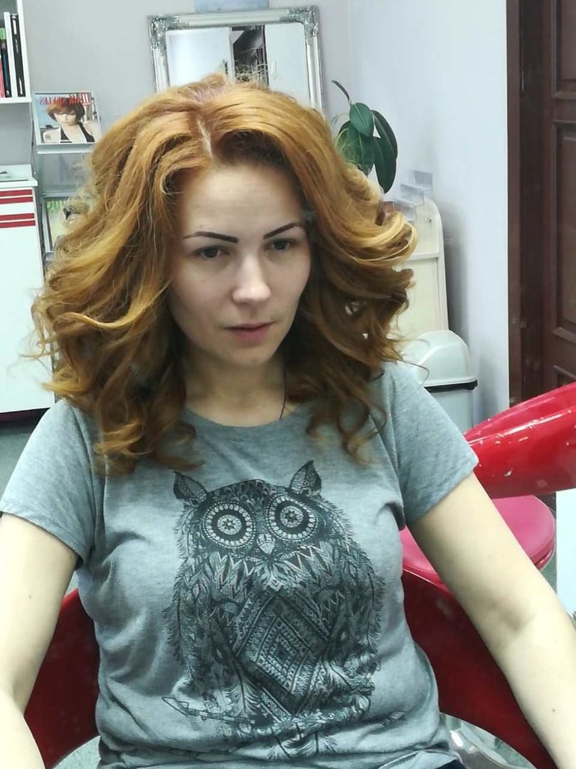 Жіноча стрижка укладка волосся на середнє, фото -  Beauty Salon Ирины Папроцкой