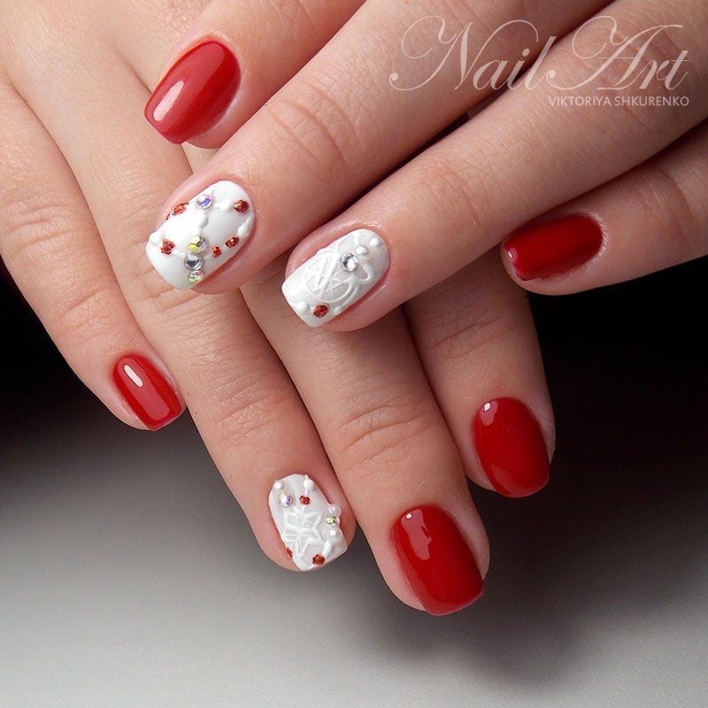 Белый маникюр красный на короткие ногти, фото - Ногтевая студия Nail Art