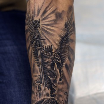 Тату кайфтаттоо #kajftattoо #tattoo #krivbastattoo #кайф #кривойрогтату #кривойрогпирсинг #кривбасстату #пирсингкривойрог #пирскривбасс #няшкатату #пирсингкривойрог #удалениетату #украинатату #безтату #безтатухи #татузаграфика #кривойрогудалениетату #татуукраина #кайфтату #татукривойрог #татухакривбасс #татуукраина #випшейдинг #няшкатату #ангел #ангелтату #татуангел #архангел #оберегтату, фото - Тату мастер Сергей Педченко