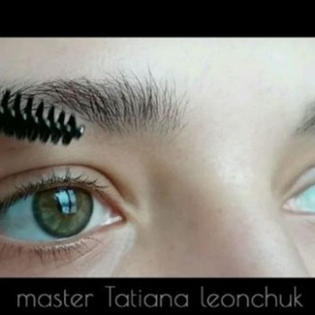 Микроблейдинг бровей
                    Бровіст Татьяна Київ