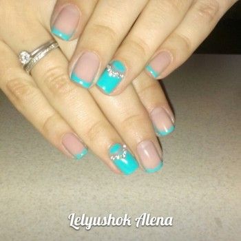 Французский/лунный маникюр
                    Майстер манікюру Алёна Лелюшок Одеса