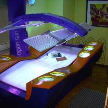 Солярий
                    Парикмахерская California Sun Киев