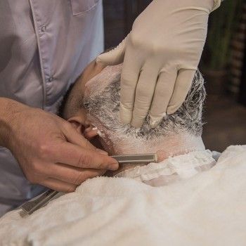 мужская стрижка, барбершоп, оформление бровей, наращивание ресниц