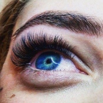 Наращивание ресниц 3D
                    Салон красоты Beauty Bar London Київ