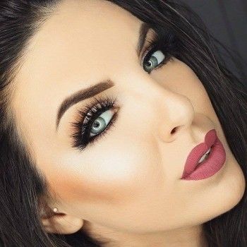 Наращивание ресниц 3D
                    Салон красоты Beauty Bar London Київ