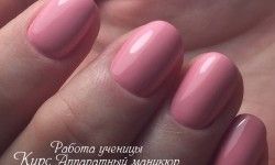 Покрытие гель-лаком Маникюрный салон Amore Beauty Киев