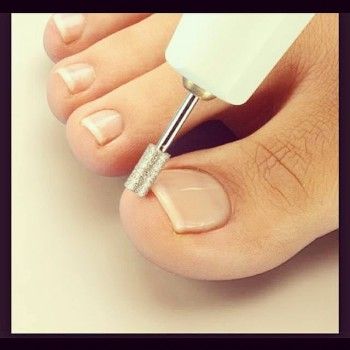 Женский педикюр Calluz, Lutticke, Gehwol, KART
                    Салон красоты Alto Senso Киев