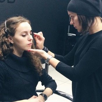 Вечерний макияж
                    Салон красоты Erteqoob Київ