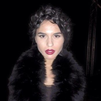 Вечерний макияж
                    Салон красоты Erteqoob Київ