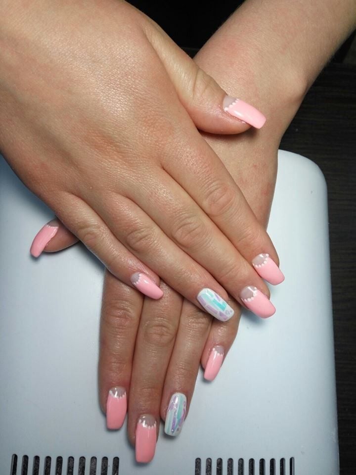 Маникюр с рисунком розовый на длинные ногти, фото -  Beautynails