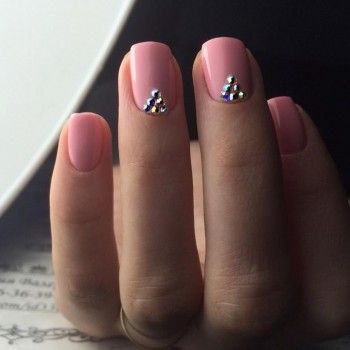 Европейский маникюр
                    Салон маникюра Lem Glam Киев