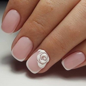 Наращивание ногтей френч
                    Салон маникюра Lem Glam Киев