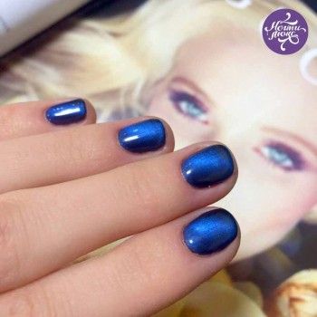 Покрытие Vinylux
                    Салон маникюра Lem Glam Киев