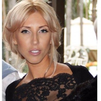 Вечерняя укладка
                    СПА-салон 5th Avenue Residence Bar&Beauty Київ