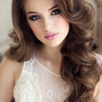 Прически вечерние
                    Салон краси Feeling Одеса