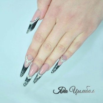 Наращивание выкладного френча
                    Ногтевая студия Yana Tsymbal Nails Studio Киев