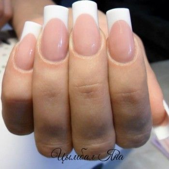 Наращивание выкладного френча
                    Ногтевая студия Yana Tsymbal Nails Studio Киев