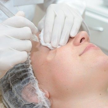 уход за лицом, уколы ботокса для лица, косметология лица